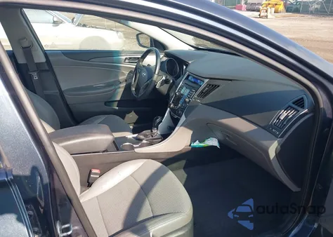 2011 Hyundai Sonata Se z USA, uszkodzony, nr VIN 5NPEC4AC5BH196049